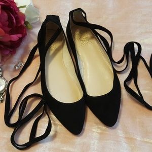 Vince Camuto Bevian Flats
